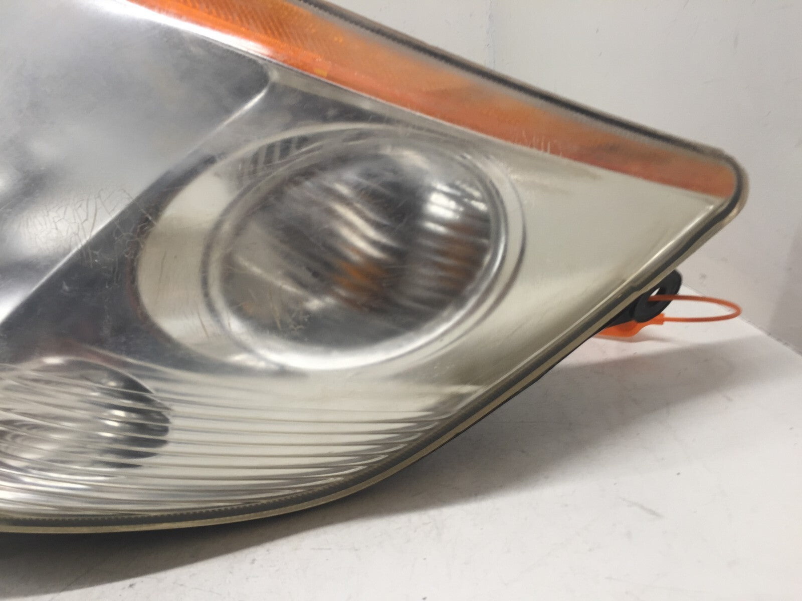 Headlight Damaged Right Passenger Nissan Sentra Sedan 2007-2009 26010-ET000 OEM