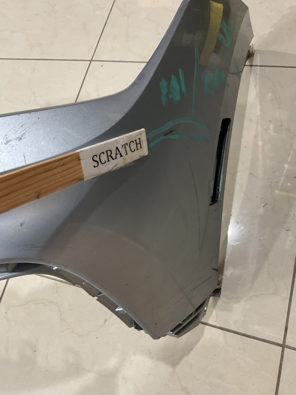 Front Bumper Cover Silver 2022 2023 Volkswagen Tiguan 5nn+807+221 OEM