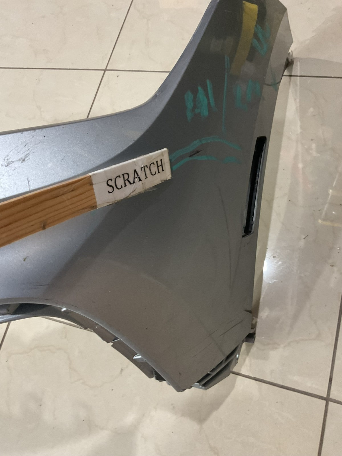 Front Bumper Cover Silver 2022 2023 Volkswagen Tiguan 5nn+807+221 OEM