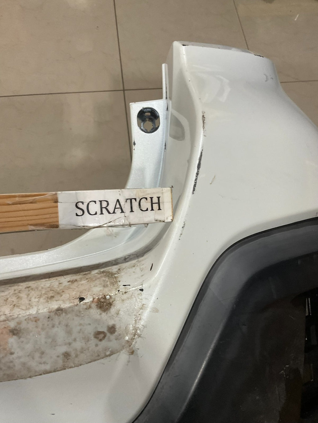 Rear Bumper Cover White 2018-2019 Subaru Outback 57704ala18 OEM