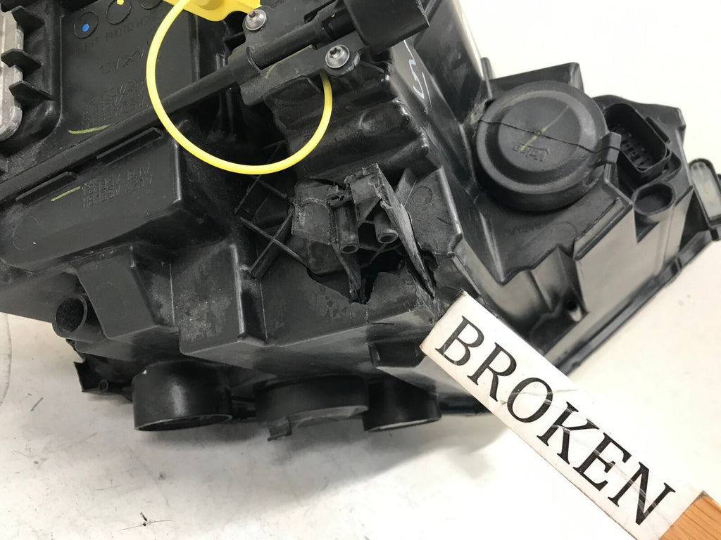 Headlight Damaged LED Left LH Driver Volkswagen Jetta 2019-2022 17A941035C OEM
