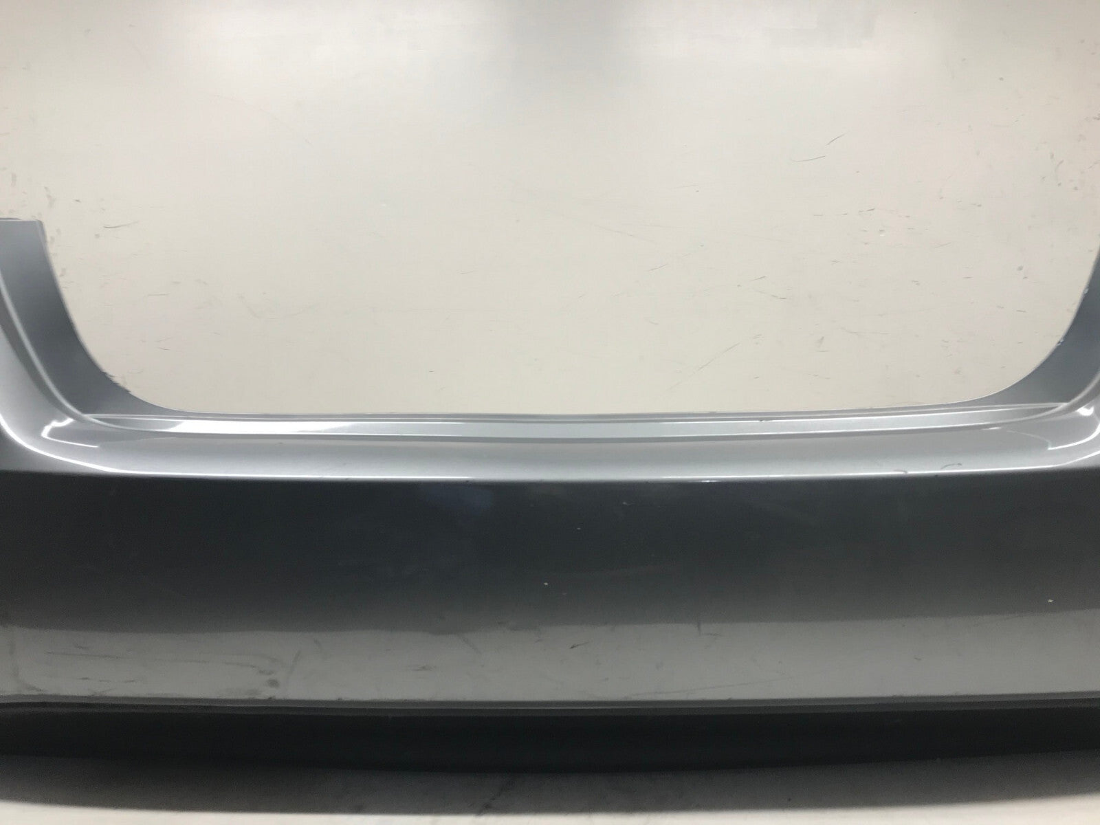 Rear Bumper Cover Gray Nissan Sentra SR/SR Turbo 2016-2018 85022-3SH0H OEM