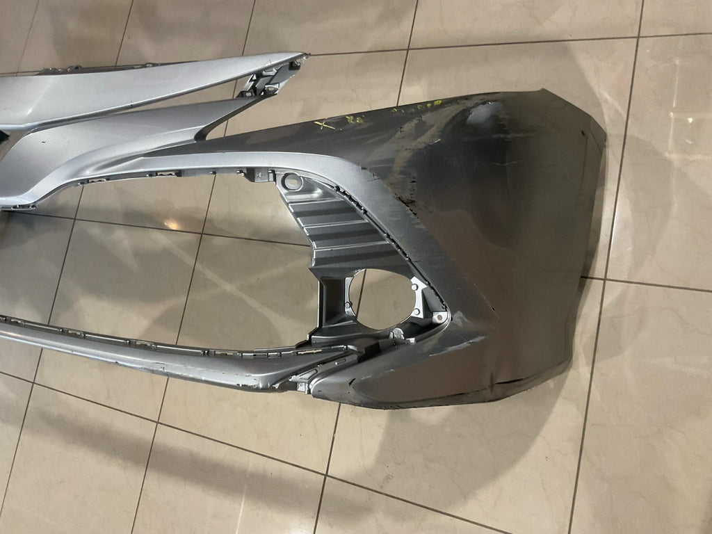 Front Bumper Cover Silver Toyota Camry L/LE/XLE/Hybrid 2018-2020 52119+06d90 OEM