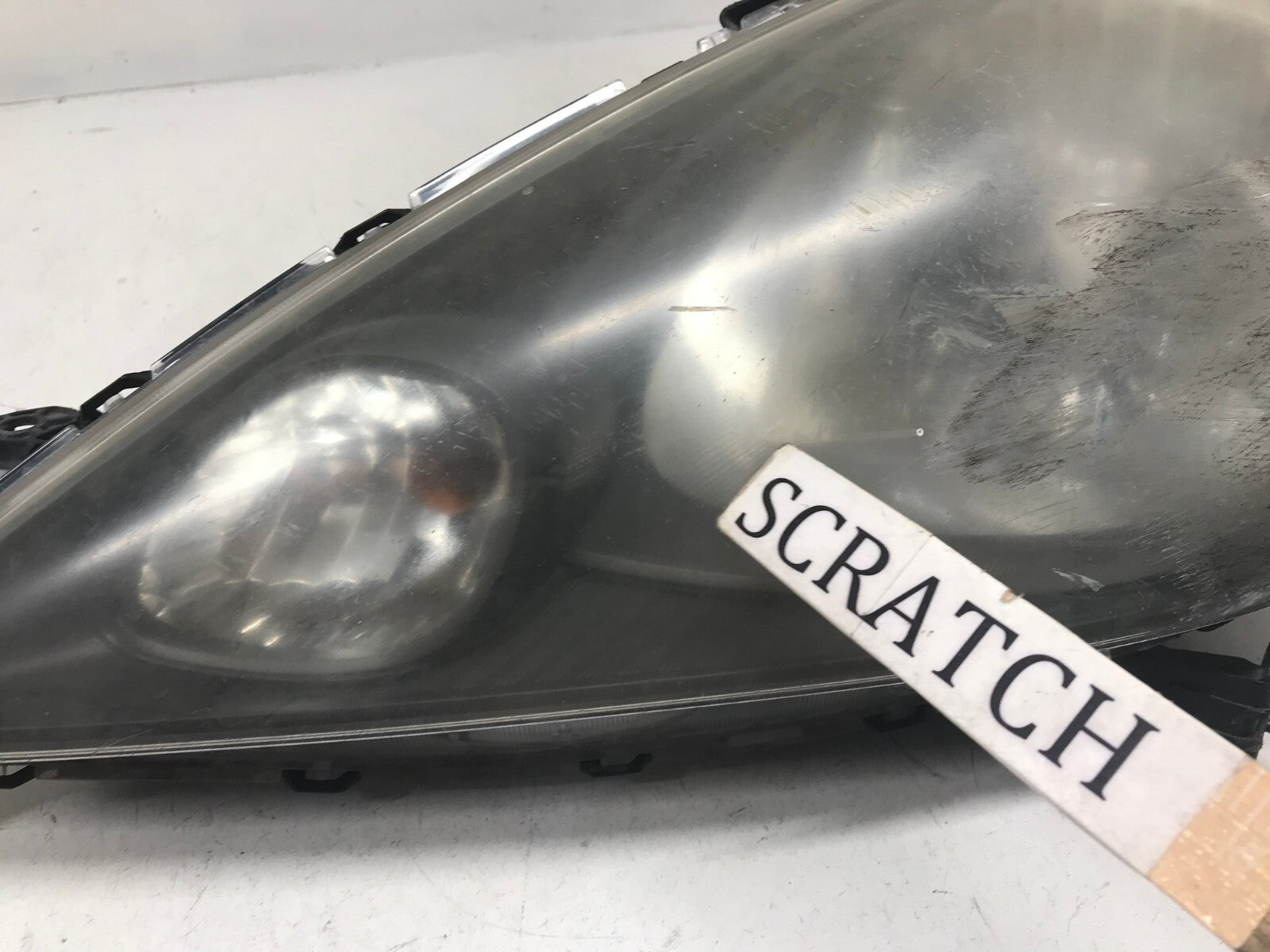 Headlight Damaged Driver LH 2009 2010 2011 Honda Fit Sport Model 33150TK6A11 OEM