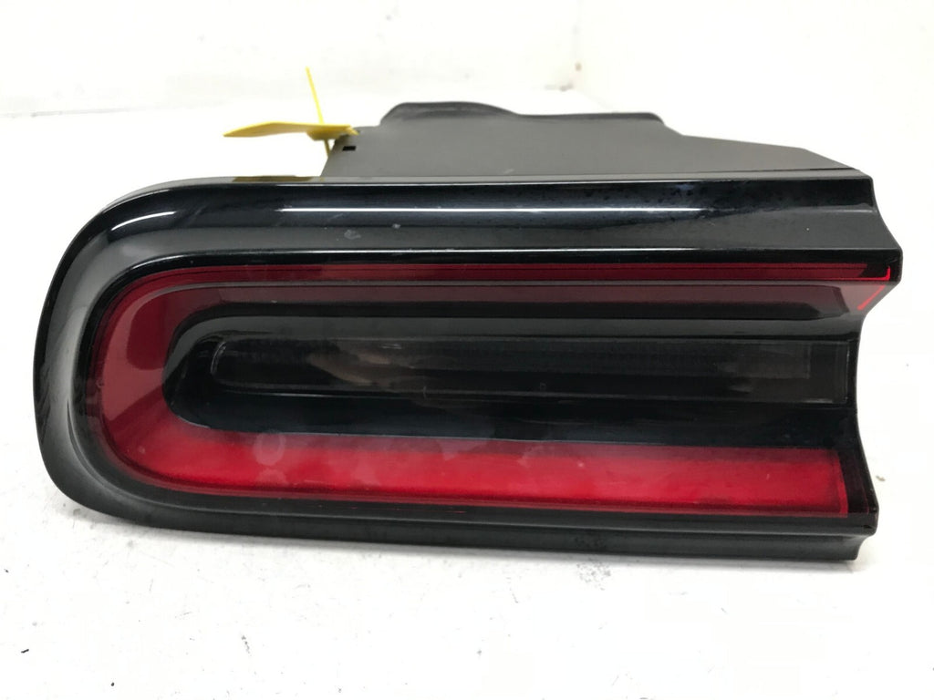 Tail light Damaged Driver LH Left 15-23 Dodge Challenger 68403955-AC OEM