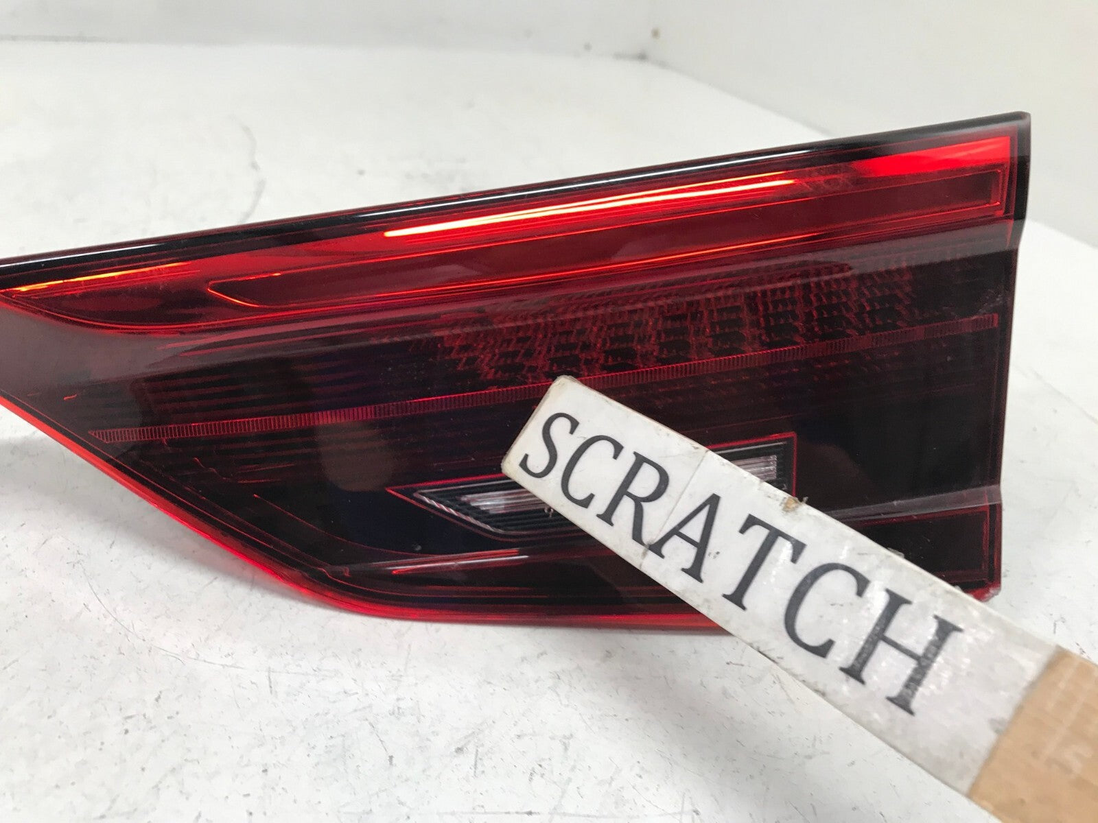 Tail light Damaged Passenger RH Right 2019 - 2023 Infiniti Qx50 265505NA1A OEM