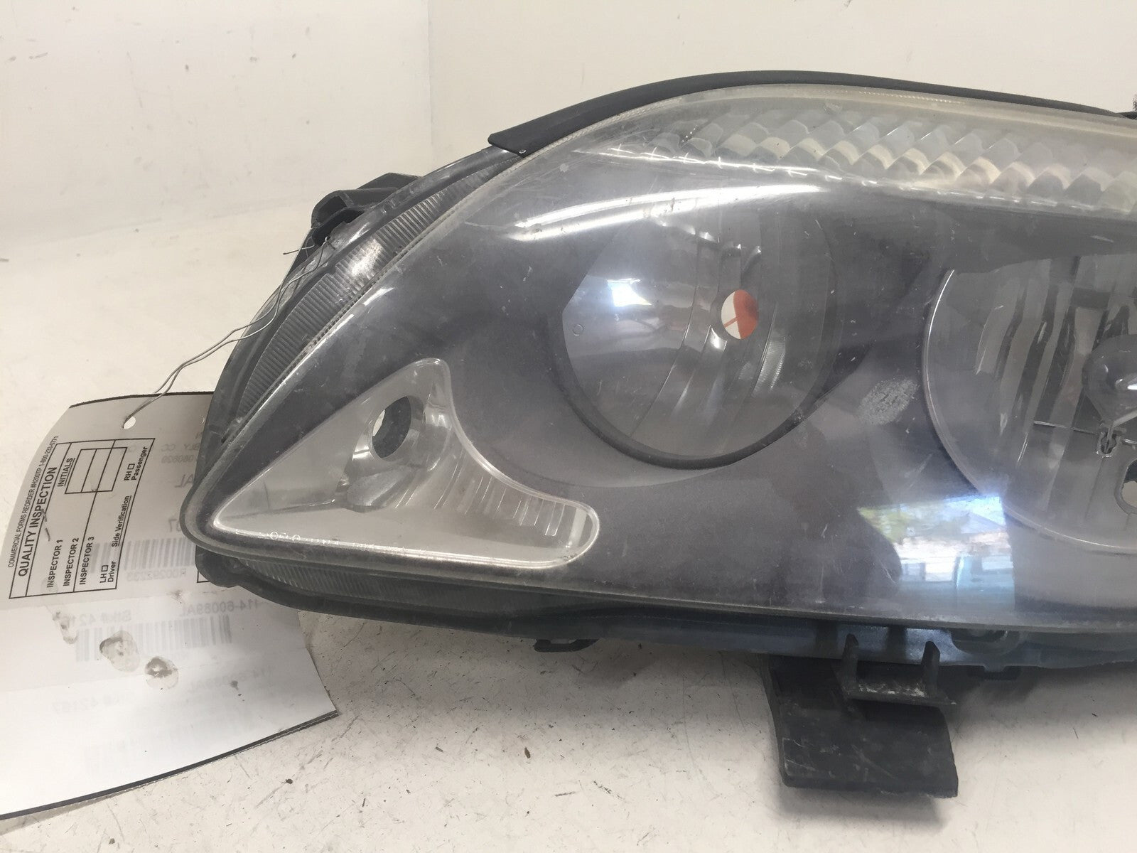 Headlight Damaged Halogen Headlamp Driver LH Scion tC 2005-2007 81170-21130 OEM2