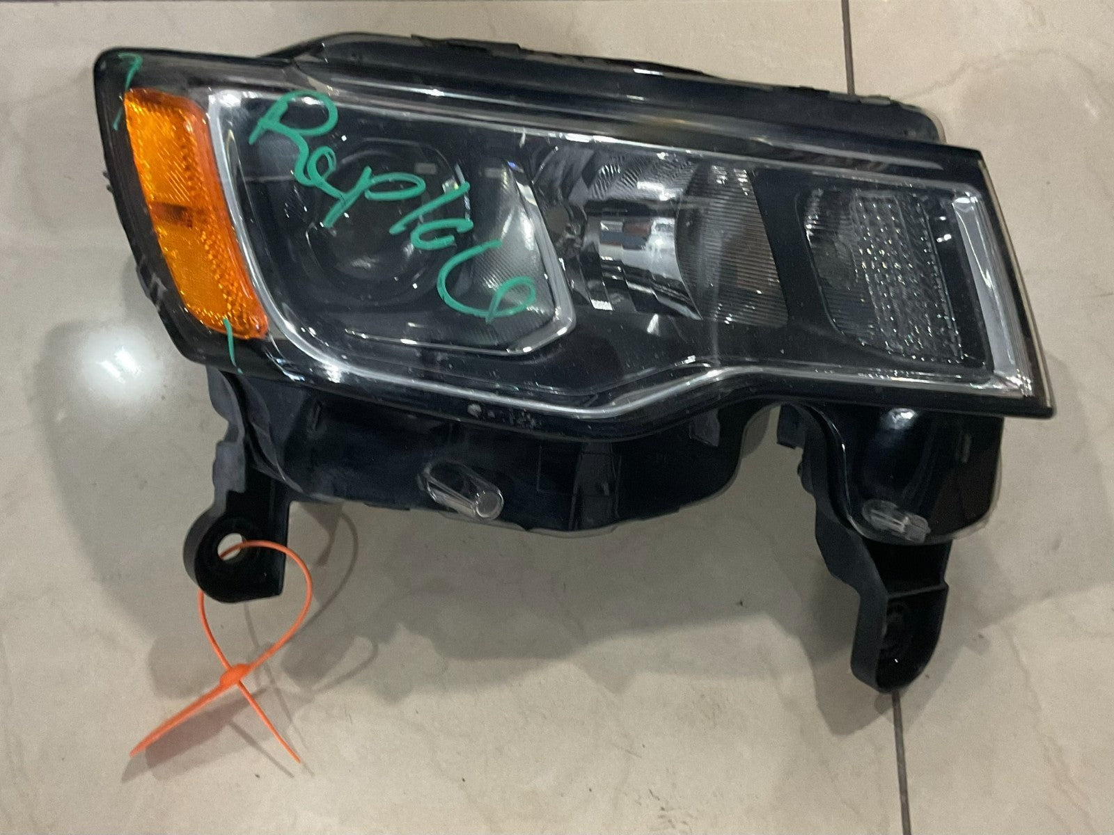 Headlight Right Passenger RH 2014-2022 Jeep Grand Cherokee  OEM