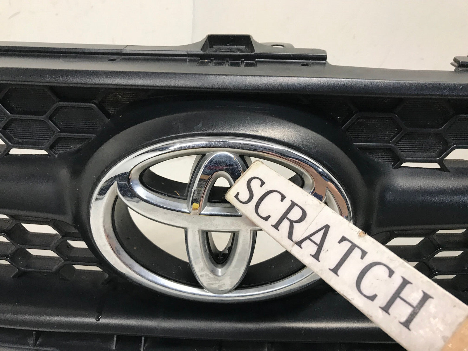 Grill Grille 2009-2012 Toyota Rav4 53111-0R010 OEM