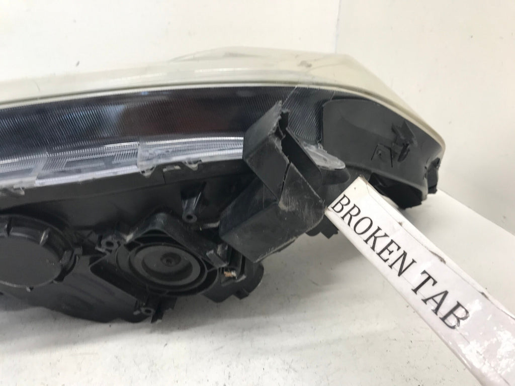 Headlight Damaged Left Driver LH Honda CR-V LX SUV 2015-2016 33150T1WA11 OEM