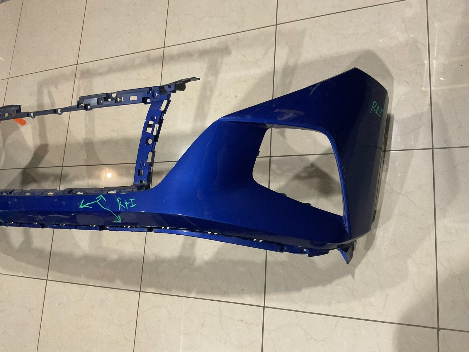 Front Bumper Cover Blue 2022 2023 Hyundai Tucson 86511+cw000 OEM