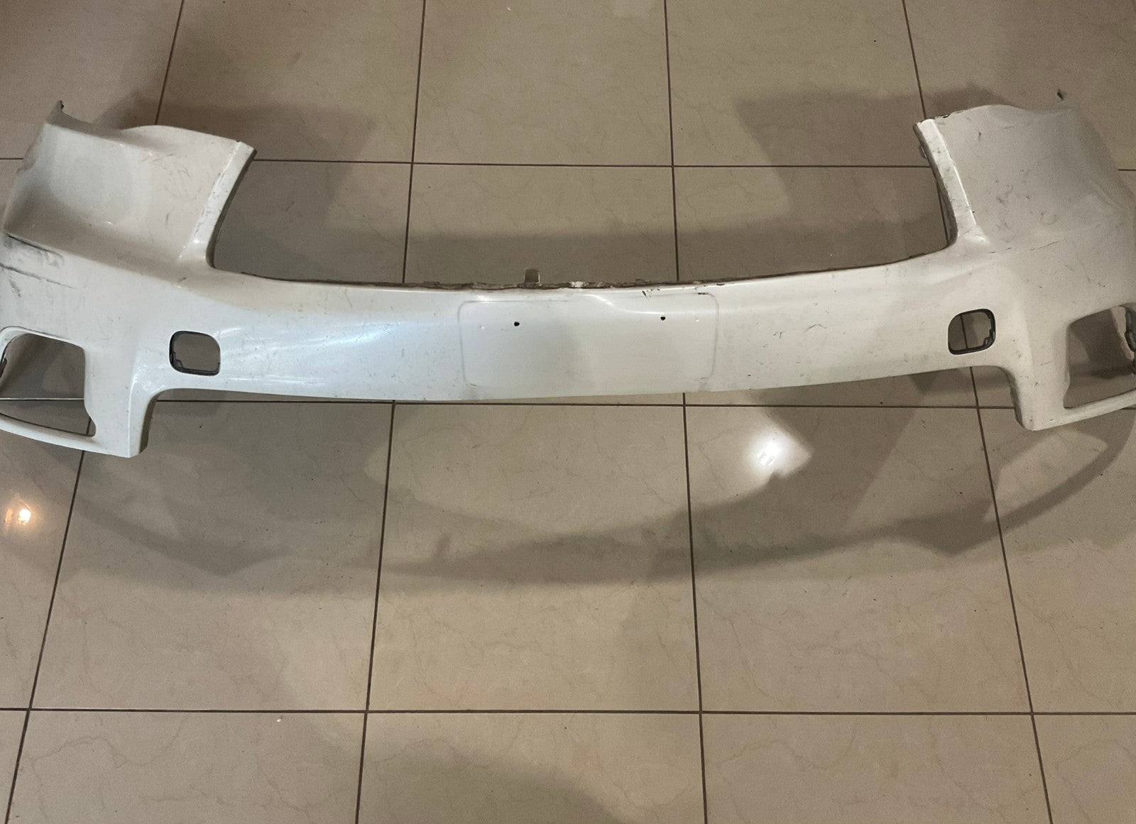 Front Bumper Cover White Toyota Highlander LE Lted Hybrid 14-16 52119+0E220 OEM