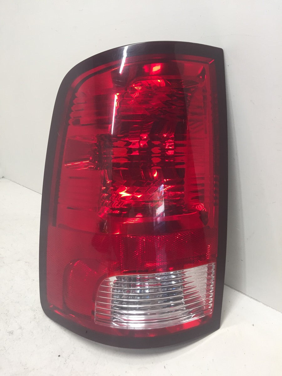 Tail light Damaged Lamp Driver Side Left LH Dodge Ram 2009-2015 55277415AC OEM