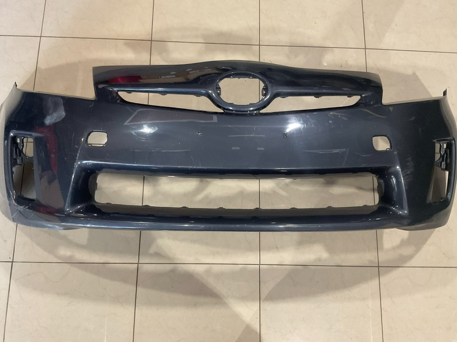 Front Bumper Cover Gey 2010-2011 Toyota Prius 52119+47080 OEM