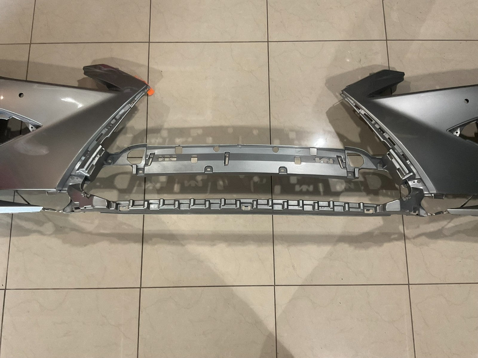 Front Bumper Cover Silver Lexus RX350 RX450H Base 2016-2018 52119+0e270 OEM