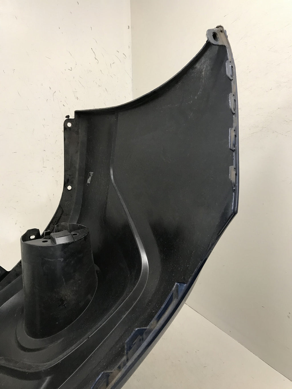 Front Bumper Cover Subaru Outback 2.5i/2.5i Premium/3.6R Limited 2018-2019 OEM3