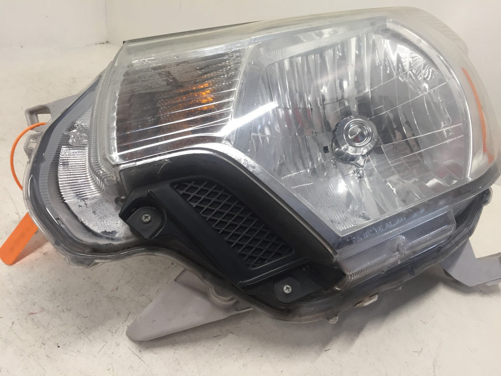 Headlight Damaged Head Lamp Driver LH Toyota Tacoma 2012-2015 8115004180 OEM