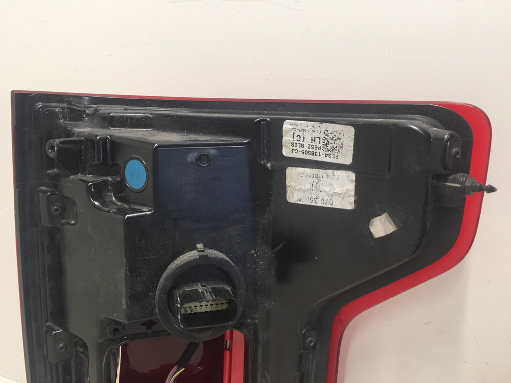 Tail light Damaged LH Left Driver Ford F150 F 150 2015-2017 FL34-13B505-C OEM