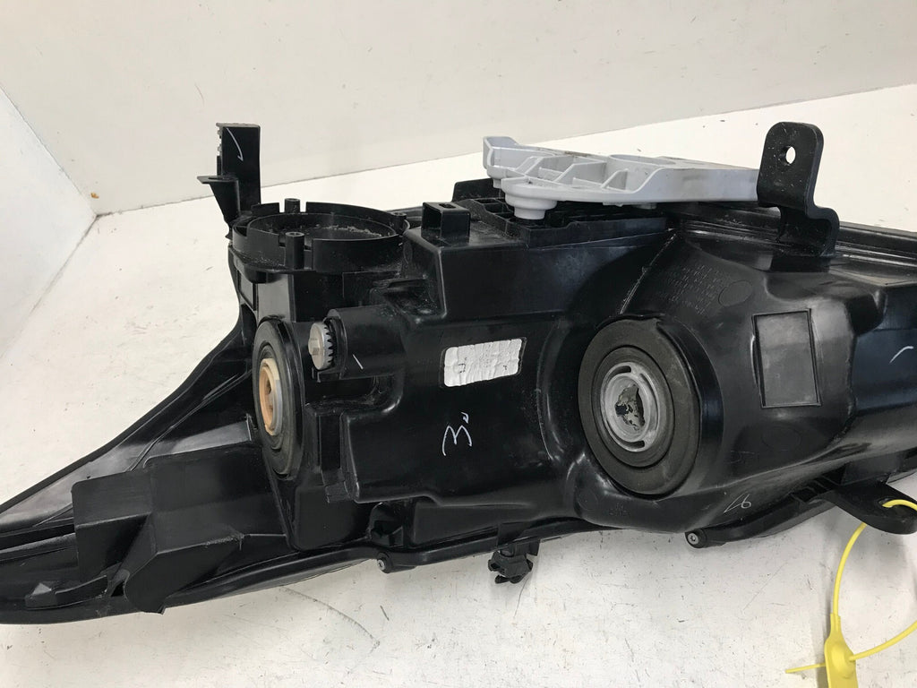 Headlight Damaged Right RH Nissan Altima Sedan 2013 2014 2015 26010-3TA0A OEM