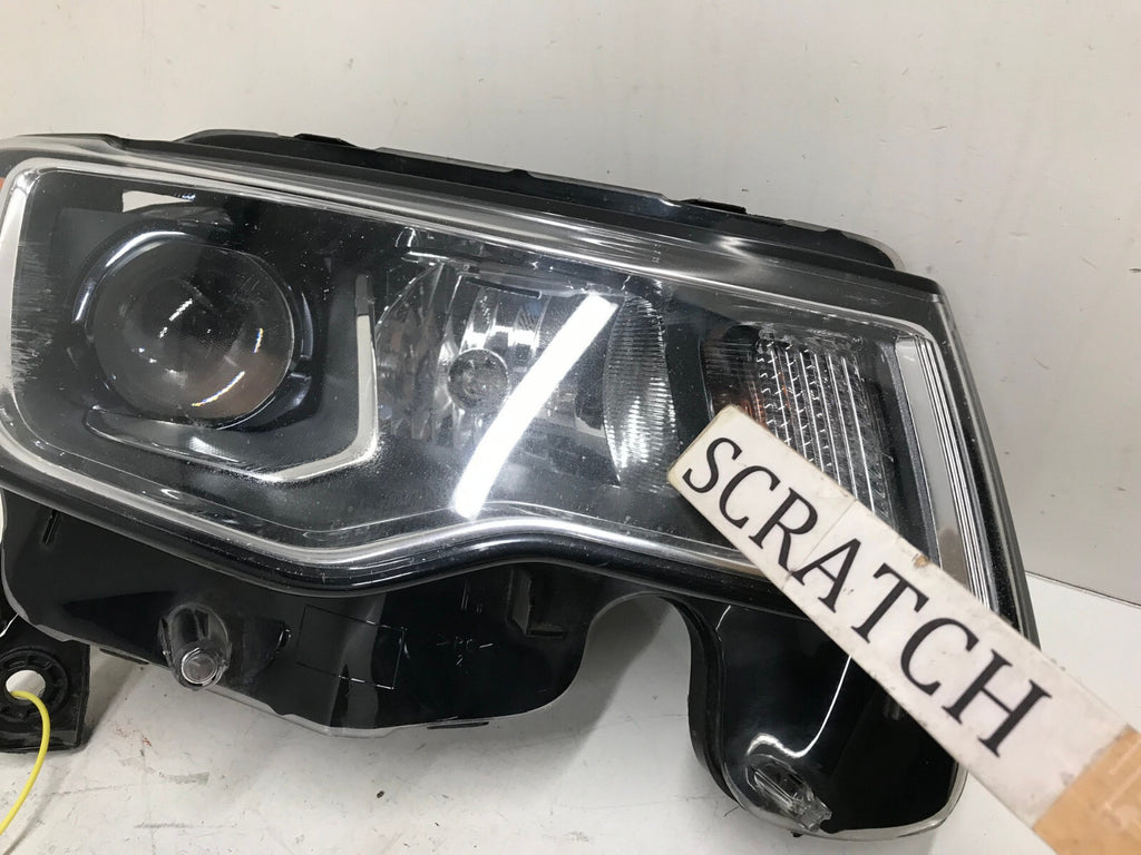 Headlight Damaged RH Passenger Jeep Grand Cherokee 17-22 68289234AF OEM