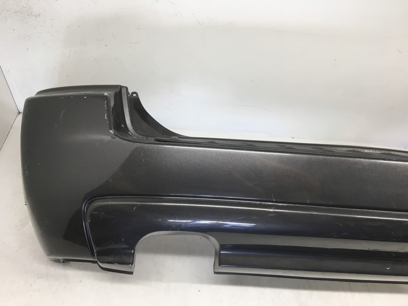 Rear Bumper Cover Kia Sportage EX LX 05-08 86611-1F040 OEM