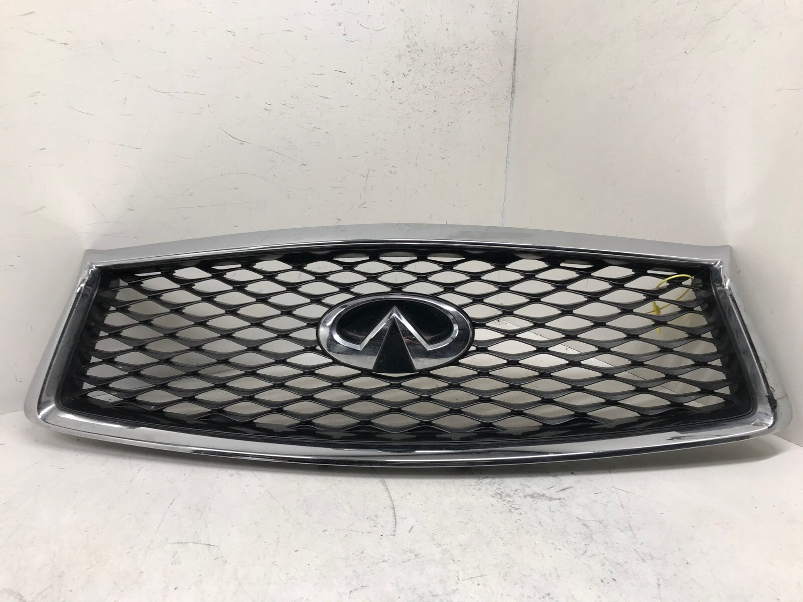 Grill Grille 2020-2022 Infiniti Q50 62310-6HM0C OEM