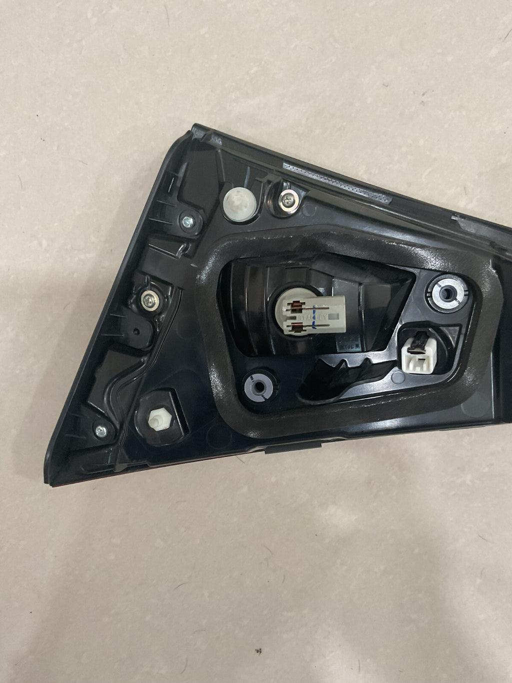 Tail light Damaged Right Passenger RH 2022-2023 Honda Civic Sedan CAPA