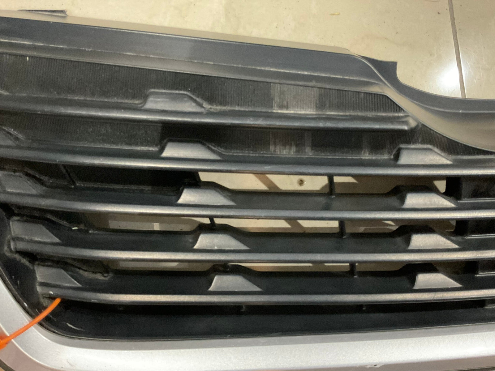 Grill Grille Black/Silver Trim 2019 2020 2021 Subaru Forester 91122SJO20 OEM