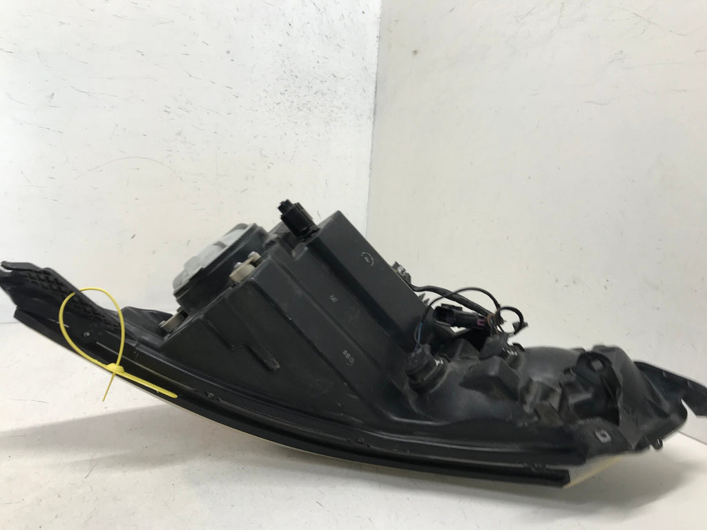 Headlight Damaged Right RH Passenger 2010-2013 Buick Lacrosse 22743219 OEM