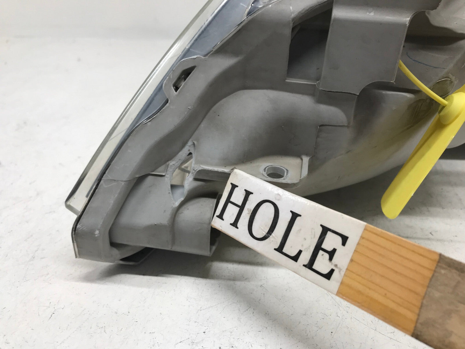 Headlight Damaged Right RH Passenger Toyota Camry SE 12-14 81110-06800 OEM