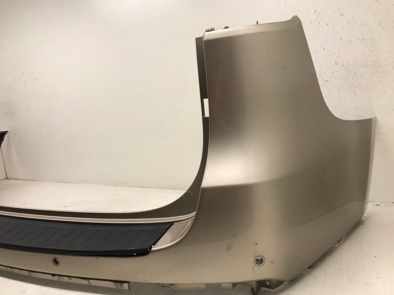 Rear Bumper Cover Kia Sedona L/LX/EX/SX w/Sensor Holes 2016-2018 86611-A9000 OEM