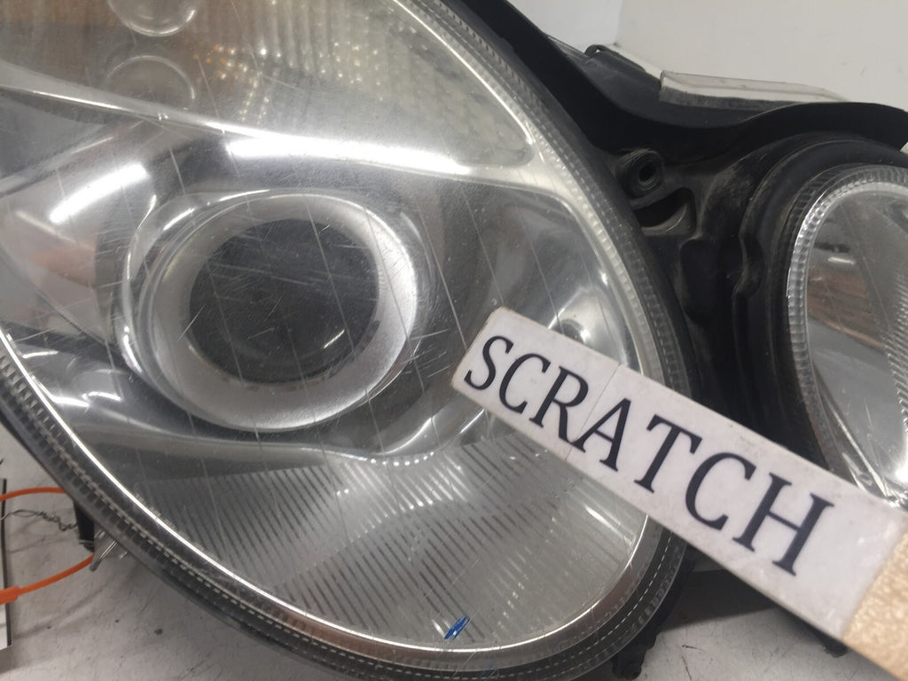 Halogen Headlight Damaged Passr RH for Mercedes E Class E320 E500 03 06 OEM