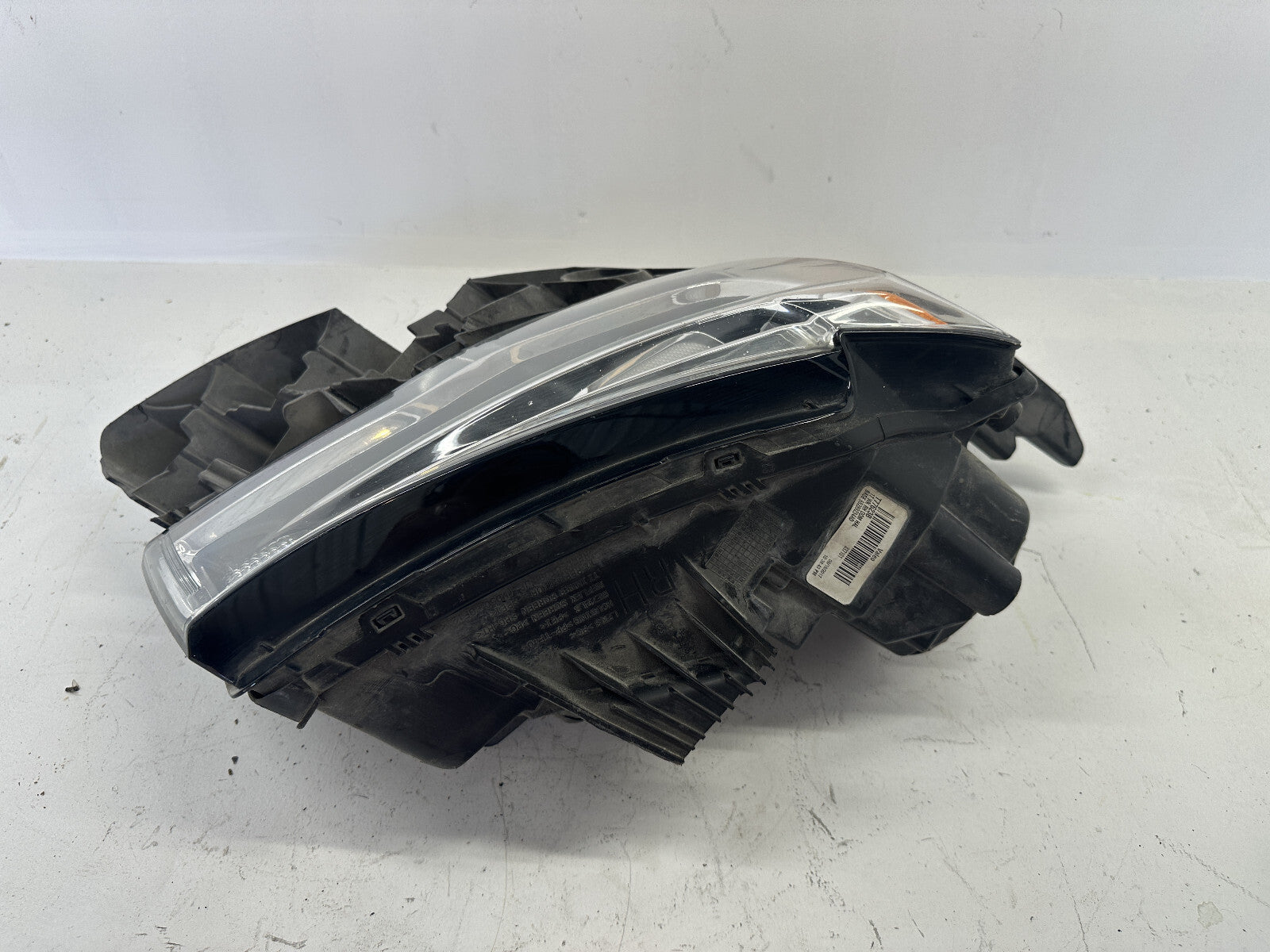 Headlight Damaged Passenger RH 2017 -- 2019 Jeep Grand Cherokee 68289234AD OEM