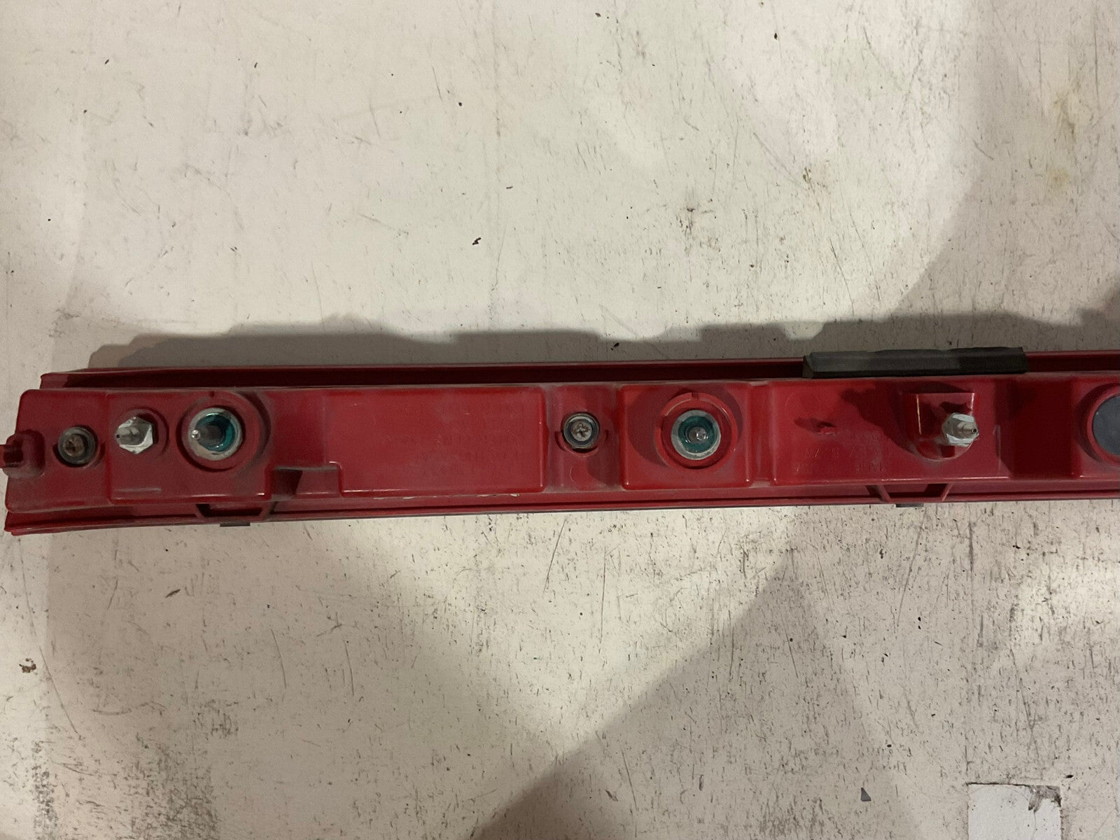 Center Trunk Lid Third Brake light Damaged 15-2019 Lincoln MKC EJ7B-13B433-A OEM