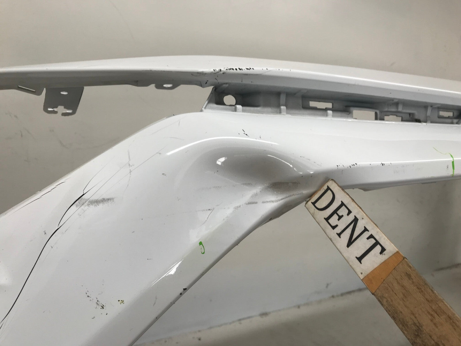 Front Bumper Cover White 2019-2022 Toyota RAV4 LE/XLE/Hybrid LE 52119-0R200 OEM
