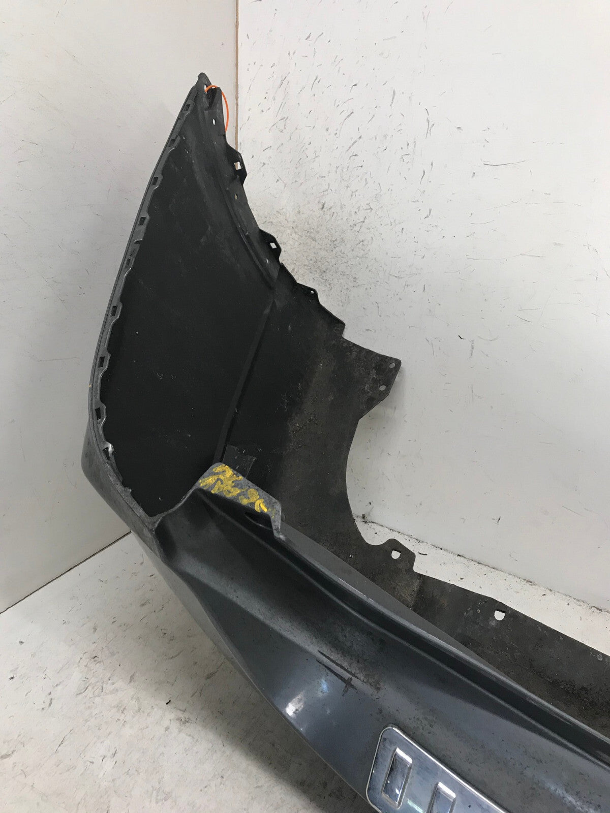 Rear Bumper Cover Gray 2017-2018 Nissan Rogue S/SL/SV/Hybrid 85022-6FL0H OEM