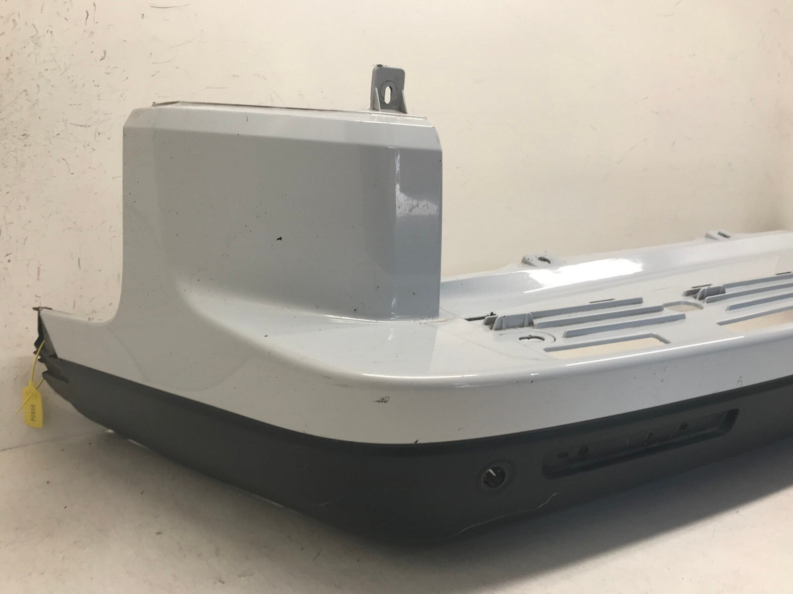 Rear Bumper Cover White Land Rover LR3 HSE SE 2005-2008 w/Sensor Holes OEM