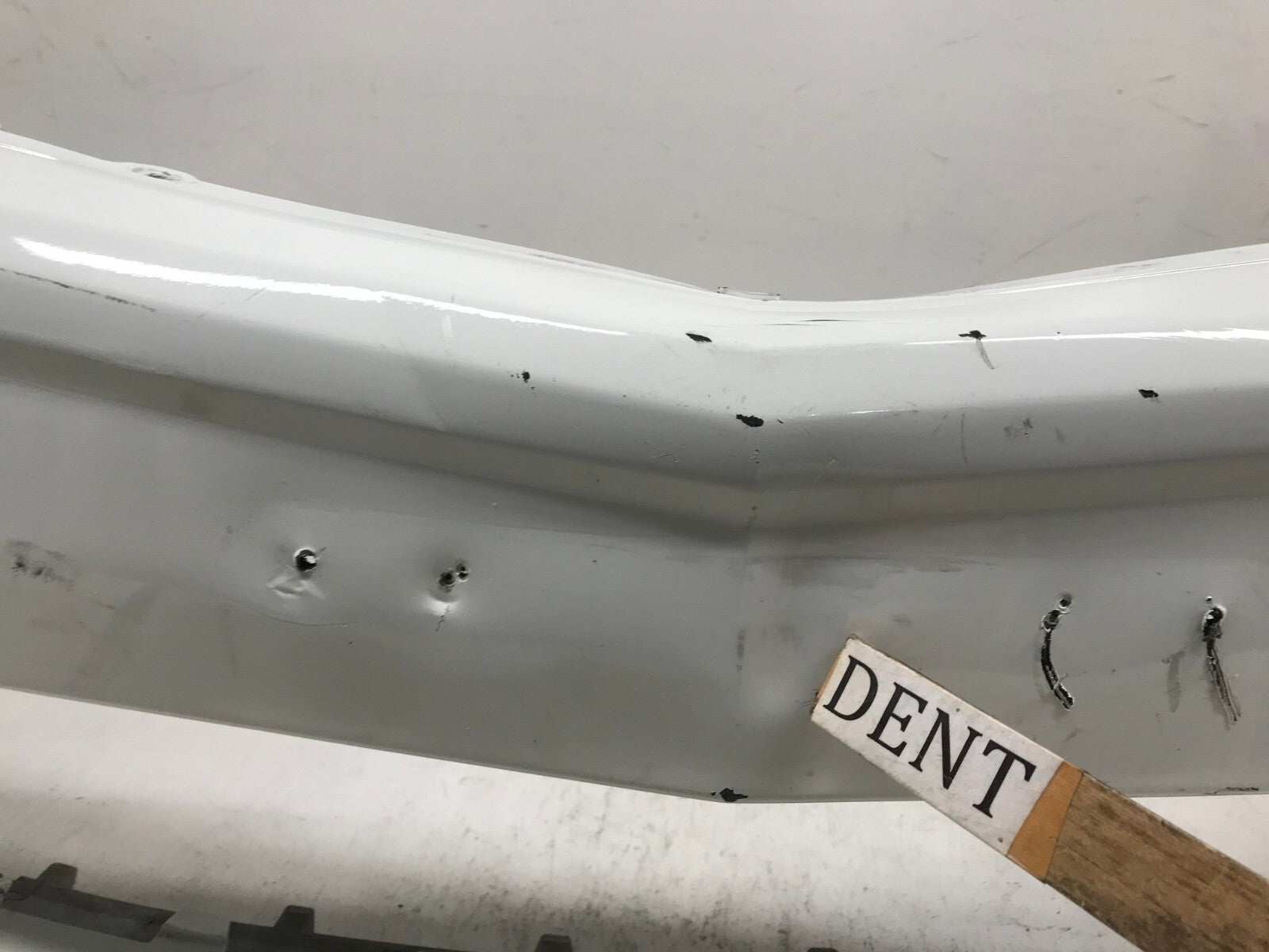 Front Bumper Cover White Mercedes-Benz GLK350 2010 2011 2012 2048804340 OEM