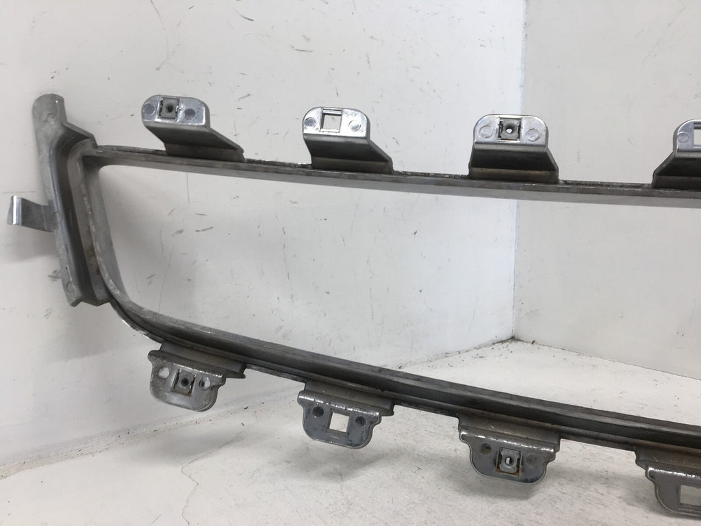 Grille Grill Chevy Chevrolet Malibu 2008-2012 25784043 OEM