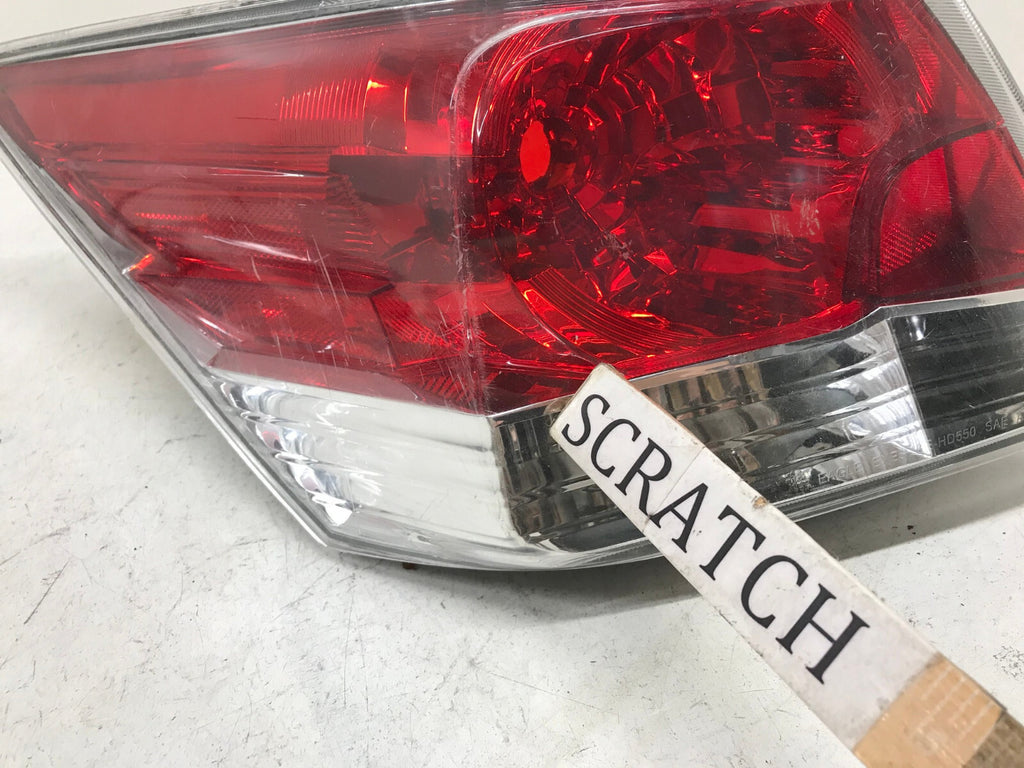 Tail light Damaged LH Driver Honda Accord 2008-2012 4-door Sedan 33550TA0A01 OEM