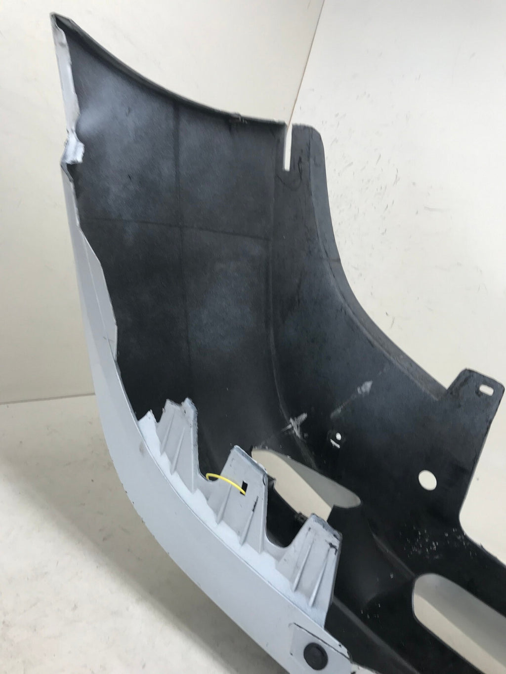 Front Bumper Cover White 1999-2004 Ford Mustang GT CAPA