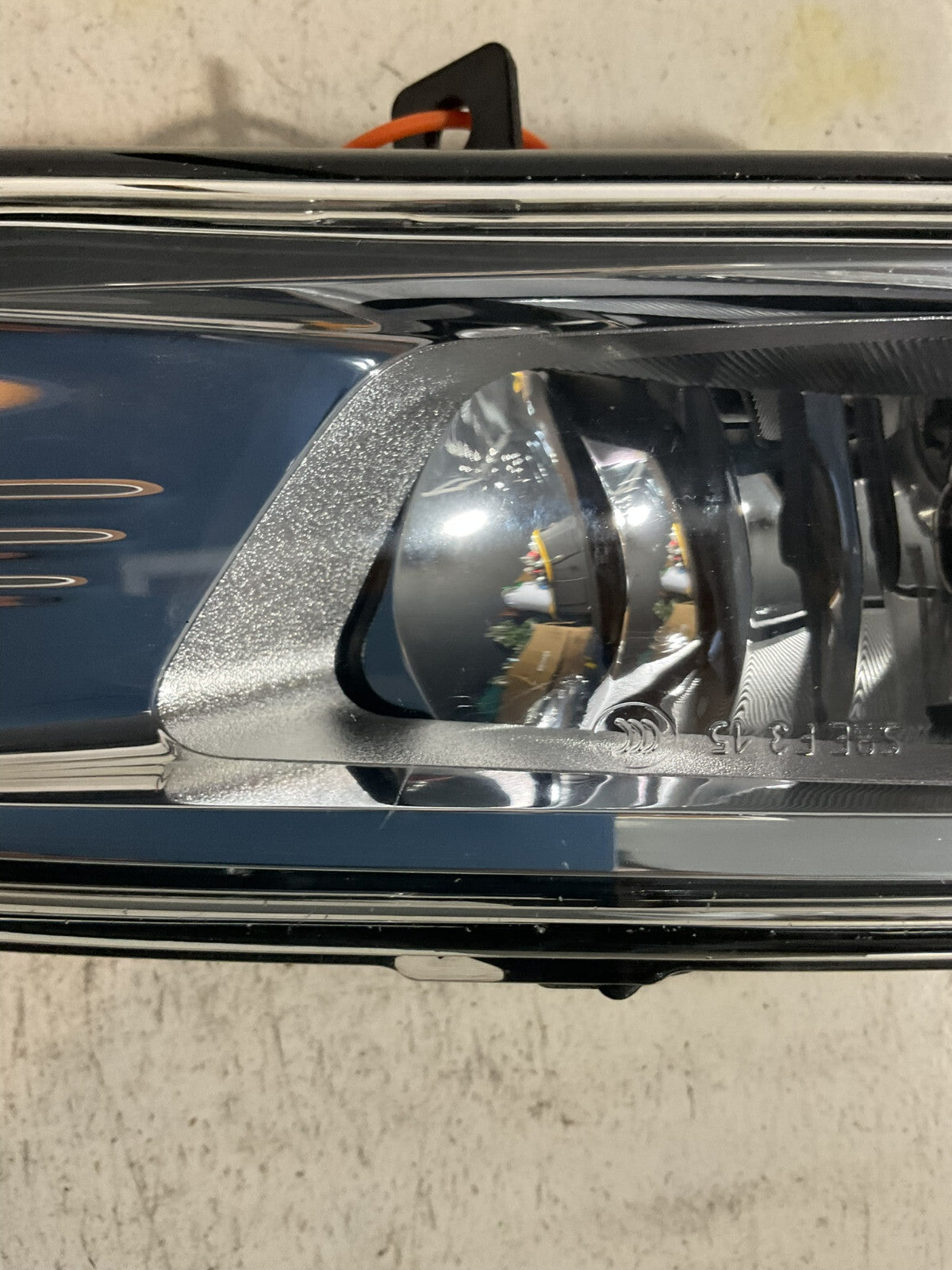 Fog light Damaged Right Passenger RH 2017 2019 Nissan Rogue 90078637 OEM