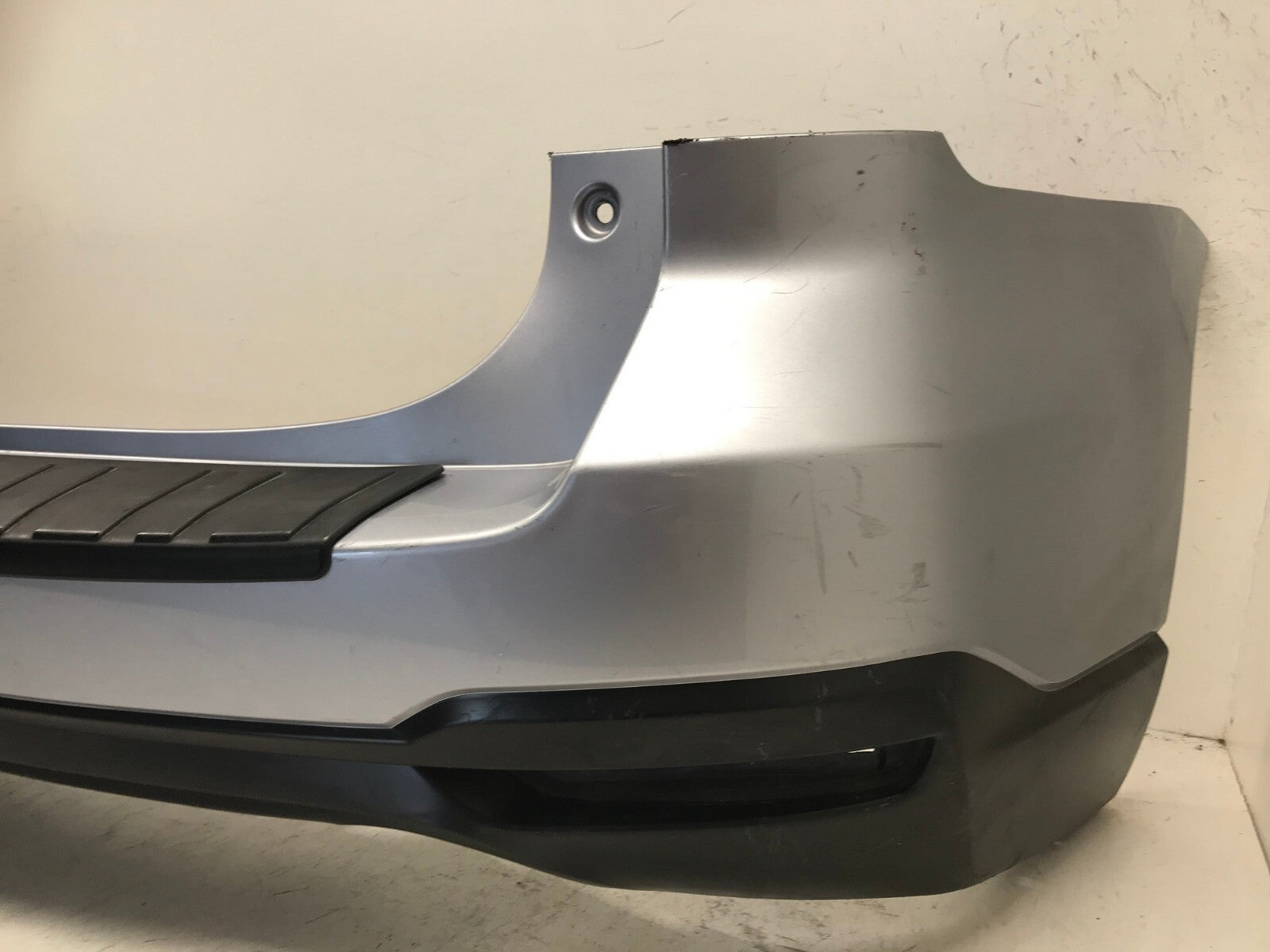 Rear Bumper Cover Silver Subaru Forester 2.5i 2.0XT 2014-2016 57704SG012 OEM