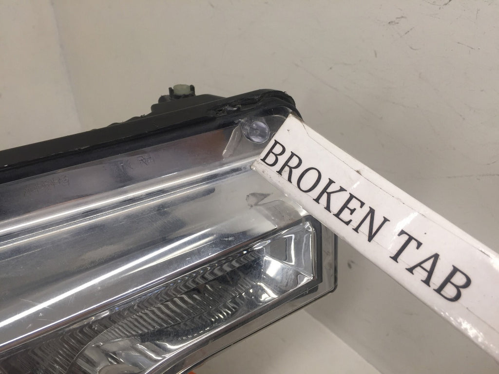 Headlight Damaged Passenger RH Ford F 250 F 350 2017 2018 2019 JC3B-13005-AC OEM