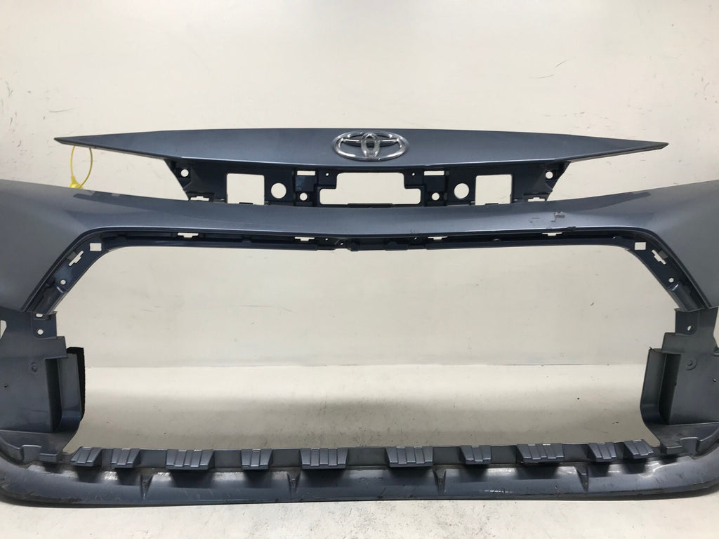Front Bumper Cover Toyota Corolla SE XSE Hatchback Gray 19 20 52119-02P10 OEM3