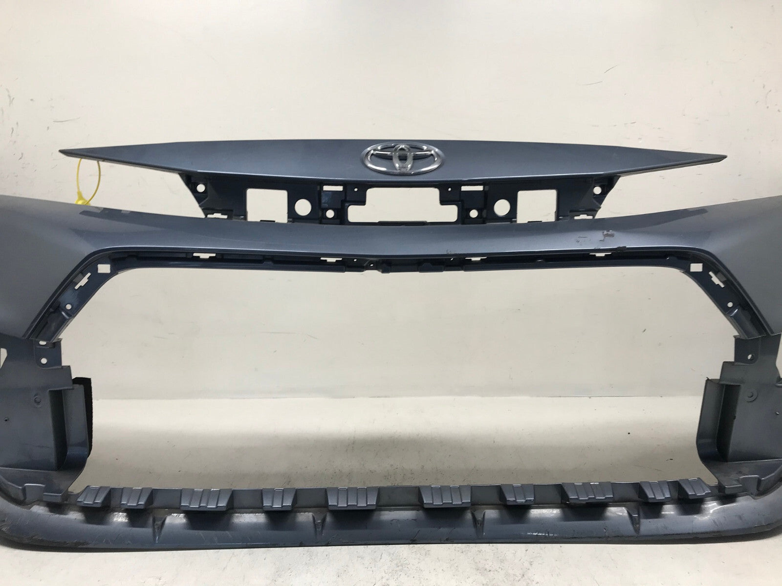 Front Bumper Cover Toyota Corolla SE XSE Hatchback Gray 19 20 52119-02P10 OEM3
