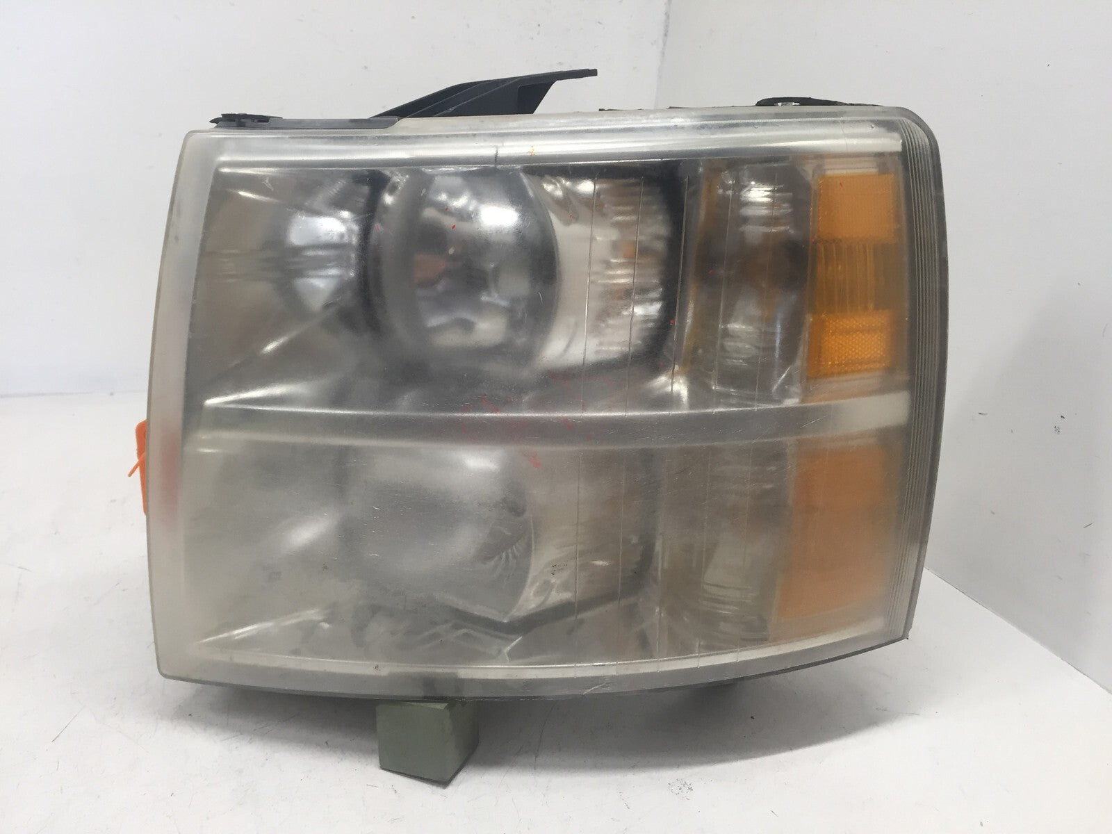 Headlight Damaged Head Lamp LH Driver Chevy Silverado 1500 2500 3500 07-13 OEM2