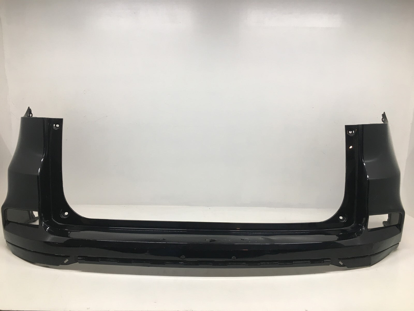 Rear Bumper Cover Honda CR-V LX/EX/EX-L/SE/Touring 2015-2016 71501-T1W-ZX00 OEM