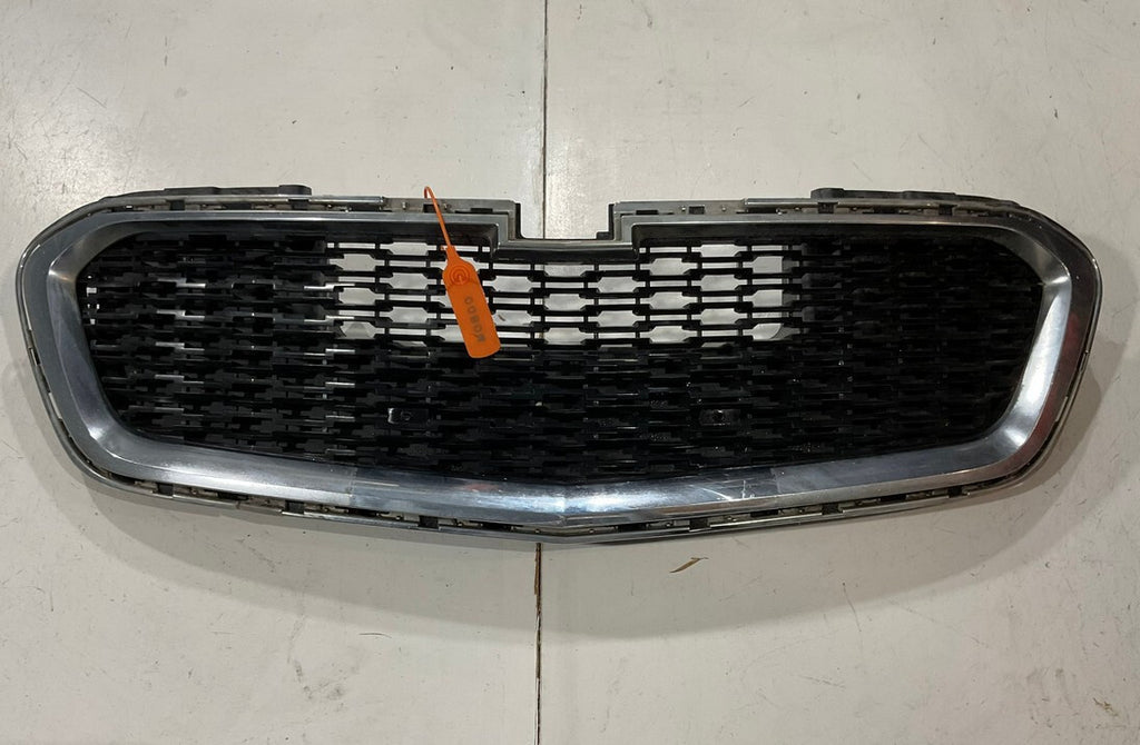 Grill Grille Black/Silver Trim 2014-2016 Chevrolet Malibu 22995181/22995190 OEM