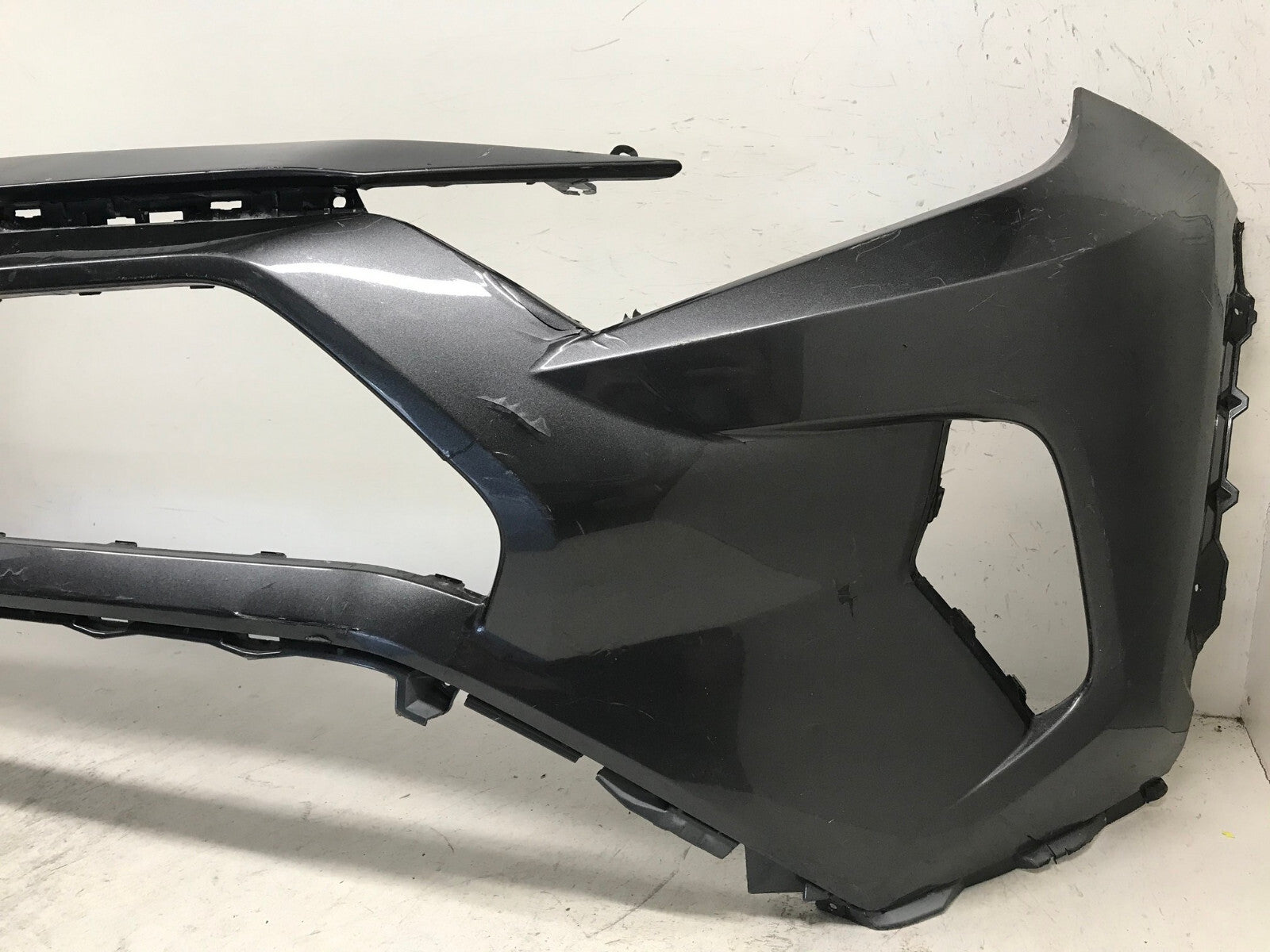 Front Bumper Cover Gray Toyota RAV4 LE/XLE/Hybrid LE 2019-2021 52119-0R200 OEM